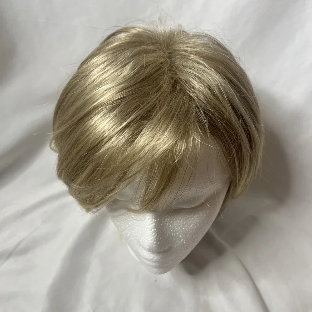 Estetica Designs Renae RH1488 Wig Dark Blonde w/lightest Blonde Highlights‎